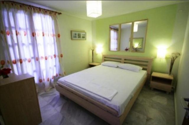Nefeli Seaside Apartments Polychrono Kamer foto