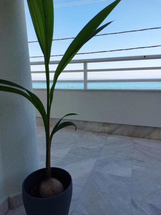 Nefeli Seaside Apartments Polychrono Buitenkant foto