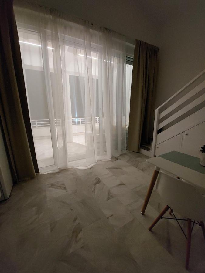 Nefeli Seaside Apartments Polychrono Buitenkant foto